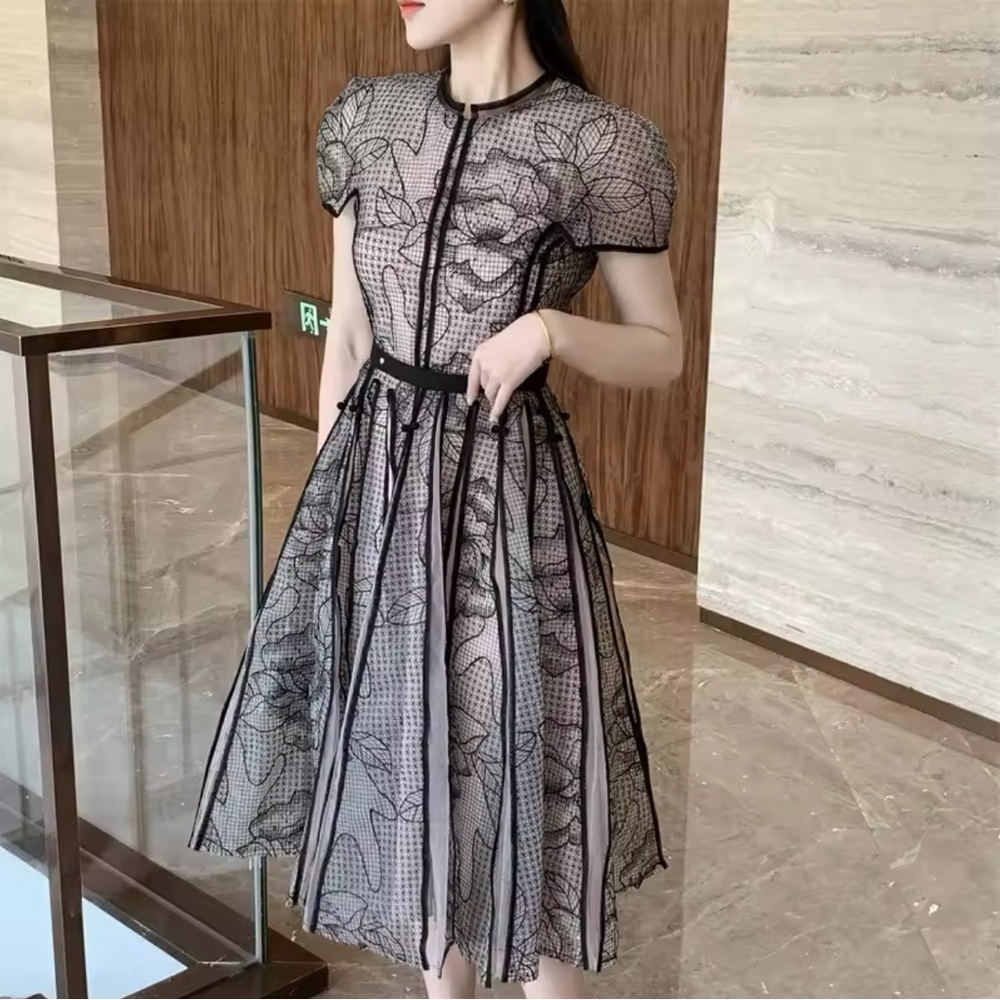 New Dress 2024 Black Color. Large size.